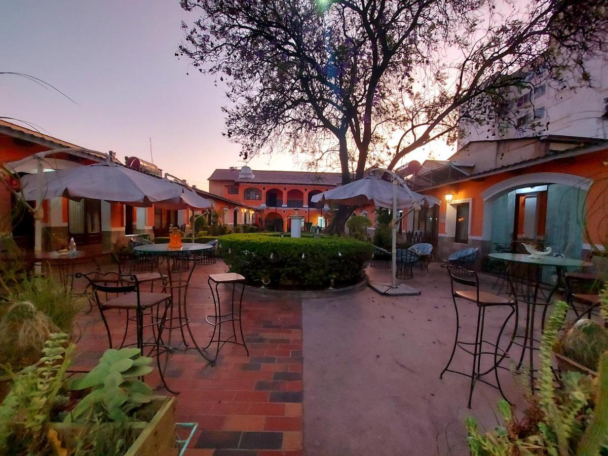 Naupa House Hostel Cochabamba Kültér fotó