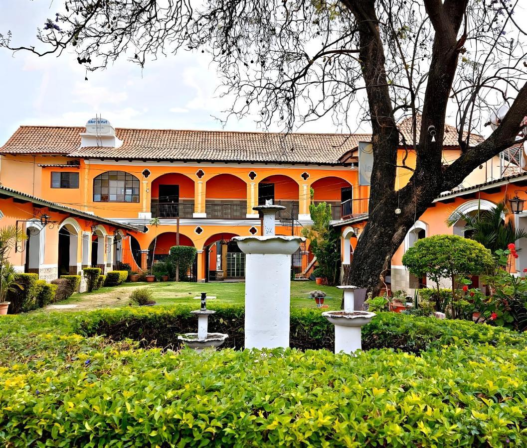 Naupa House Hostel Cochabamba Kültér fotó
