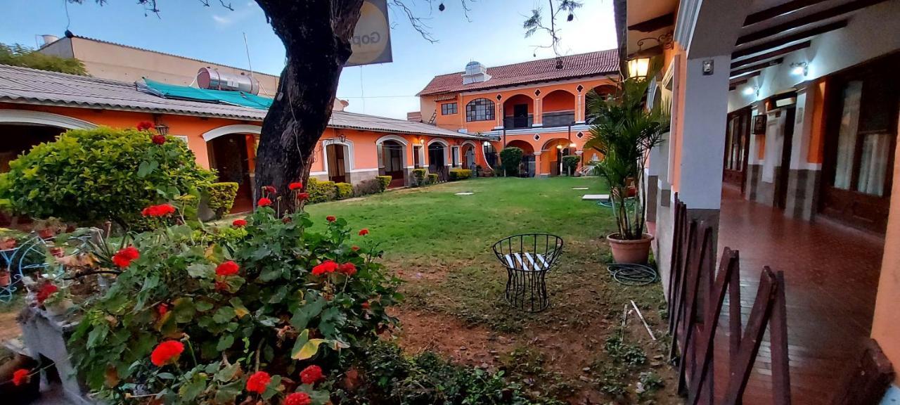 Naupa House Hostel Cochabamba Kültér fotó