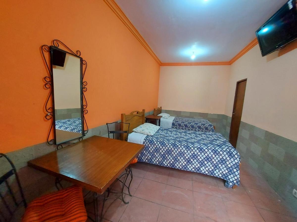 Naupa House Hostel Cochabamba Kültér fotó