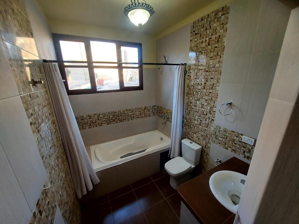 Naupa House Hostel Cochabamba Kültér fotó