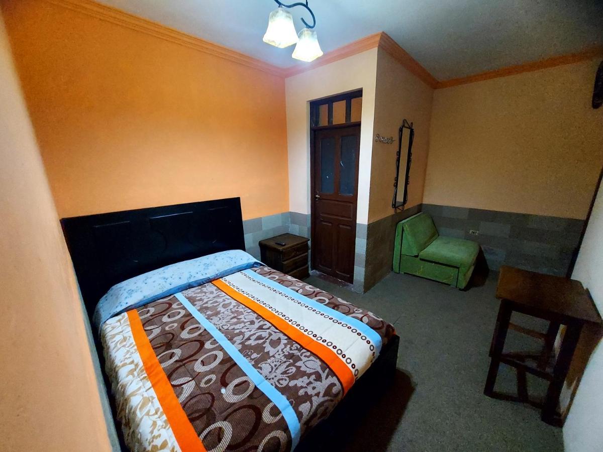 Naupa House Hostel Cochabamba Kültér fotó
